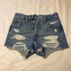 Levi's 501 Women’s Distressed Jean Shorts, W24